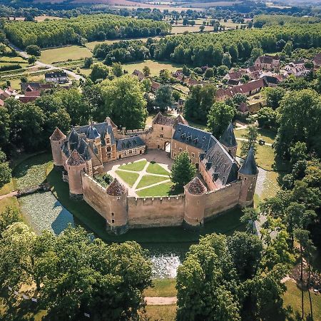 Chateau D'Ainay-Le-Vieil Exteriér fotografie