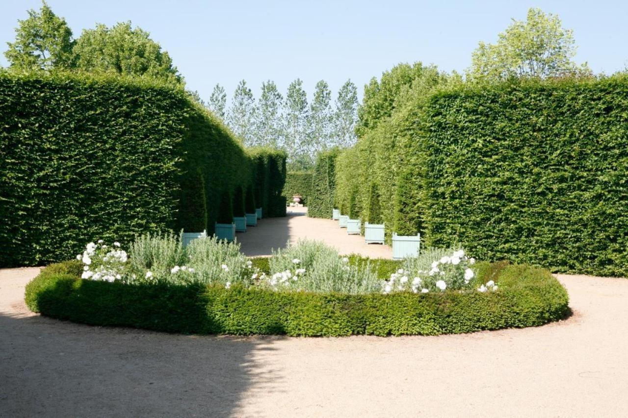 Chateau D'Ainay-Le-Vieil Exteriér fotografie