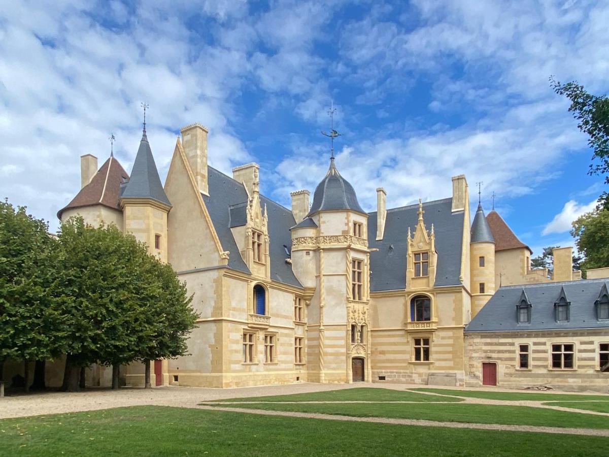 Chateau D'Ainay-Le-Vieil Exteriér fotografie